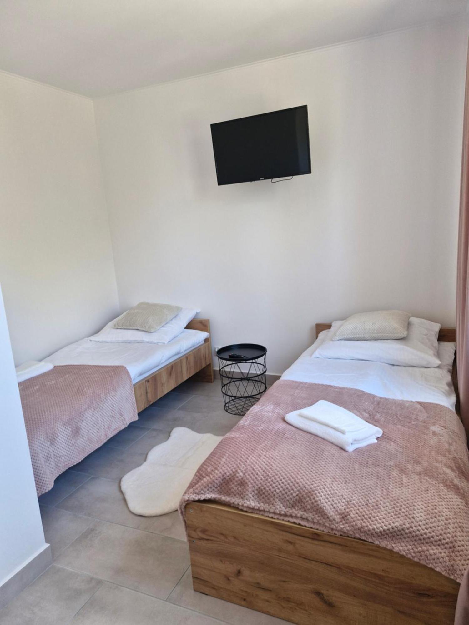 Motel Mewa Lezajsk Eksteriør billede