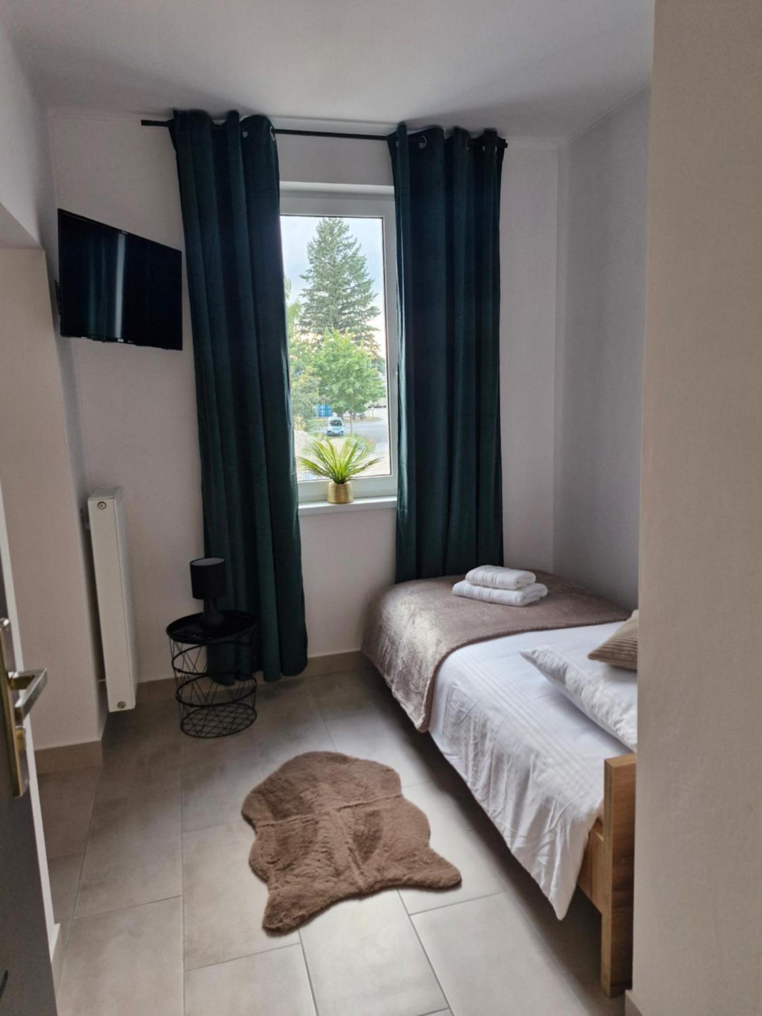 Motel Mewa Lezajsk Eksteriør billede